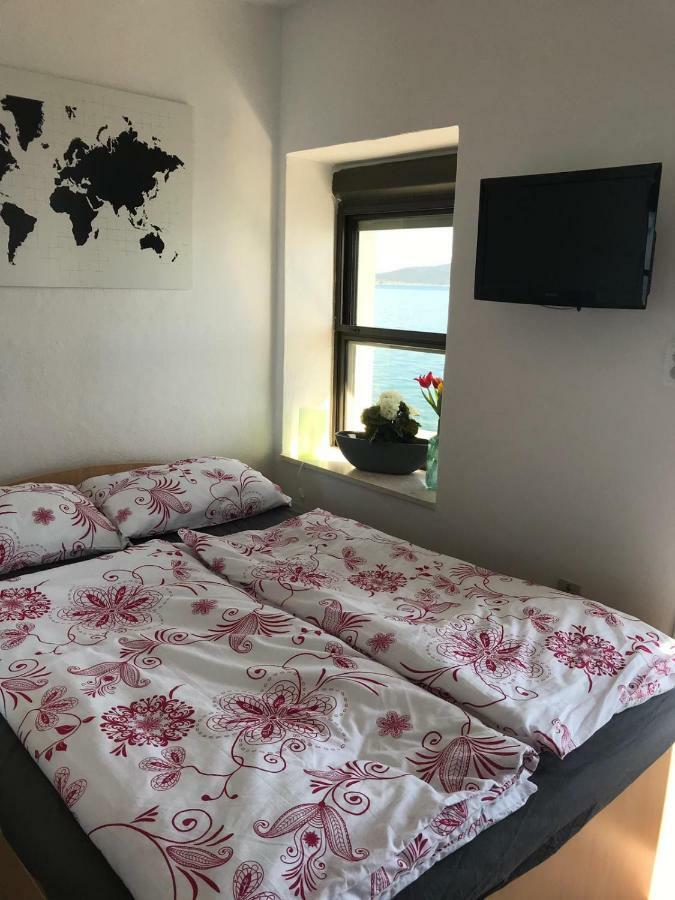 Ferienwohnung Meerblick Kaštela Exterior foto